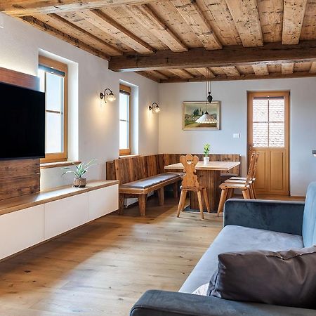 Apartments Tourist Farm Matijovc Naklo Eksteriør bilde