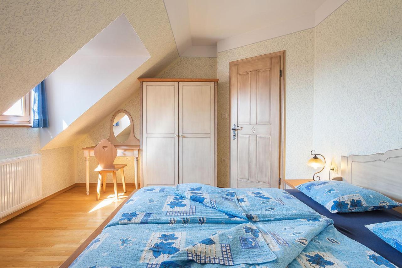 Apartments Tourist Farm Matijovc Naklo Eksteriør bilde